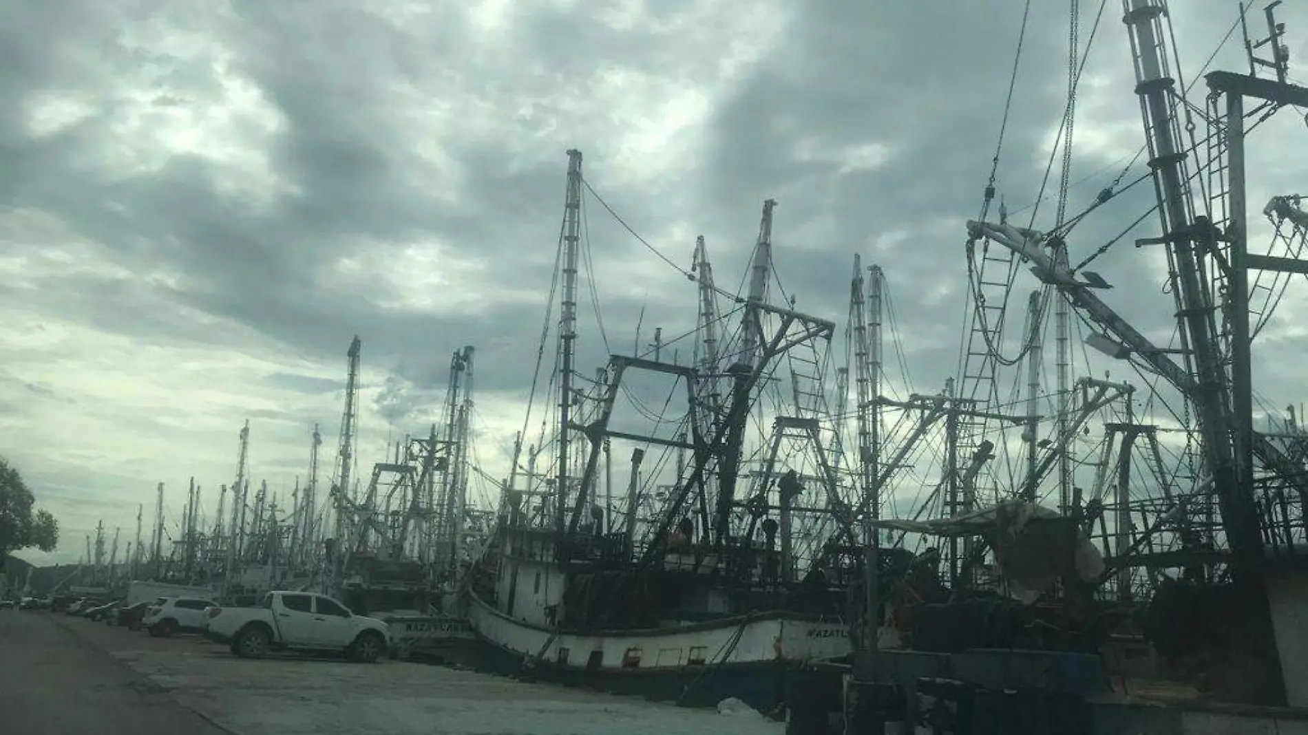 muelle pesquero de Mazatlán